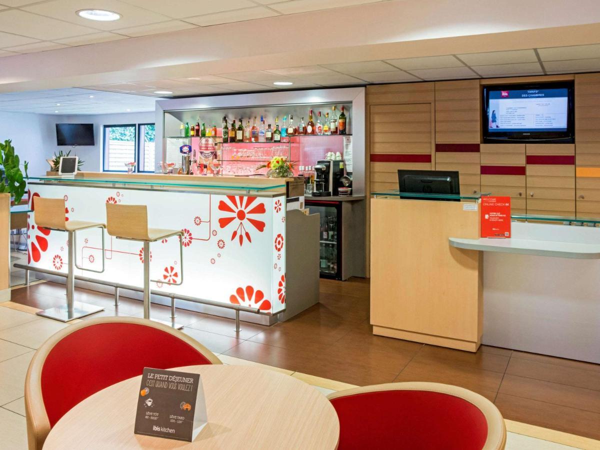 Hotel Ibis Rennes Beaulieu Cesson-Sévigné Esterno foto