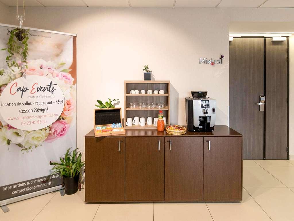 Hotel Ibis Rennes Beaulieu Cesson-Sévigné Servizi foto