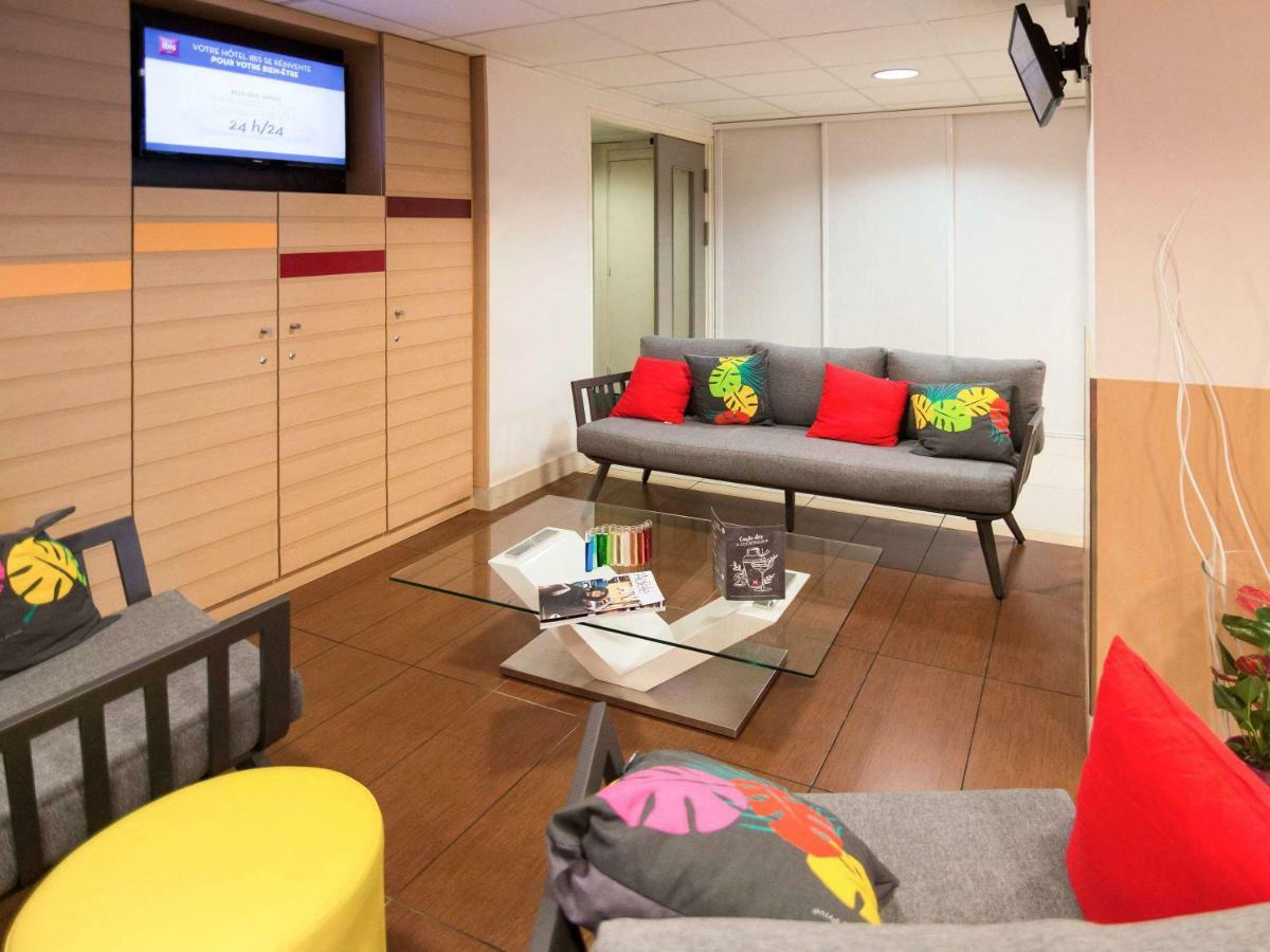 Hotel Ibis Rennes Beaulieu Cesson-Sévigné Esterno foto