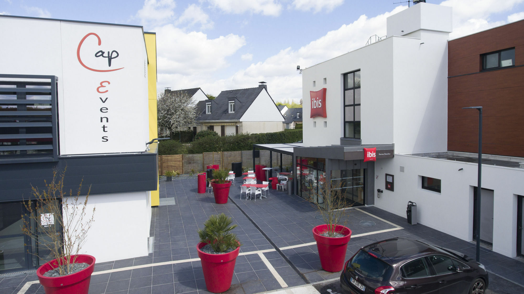 Hotel Ibis Rennes Beaulieu Cesson-Sévigné Esterno foto