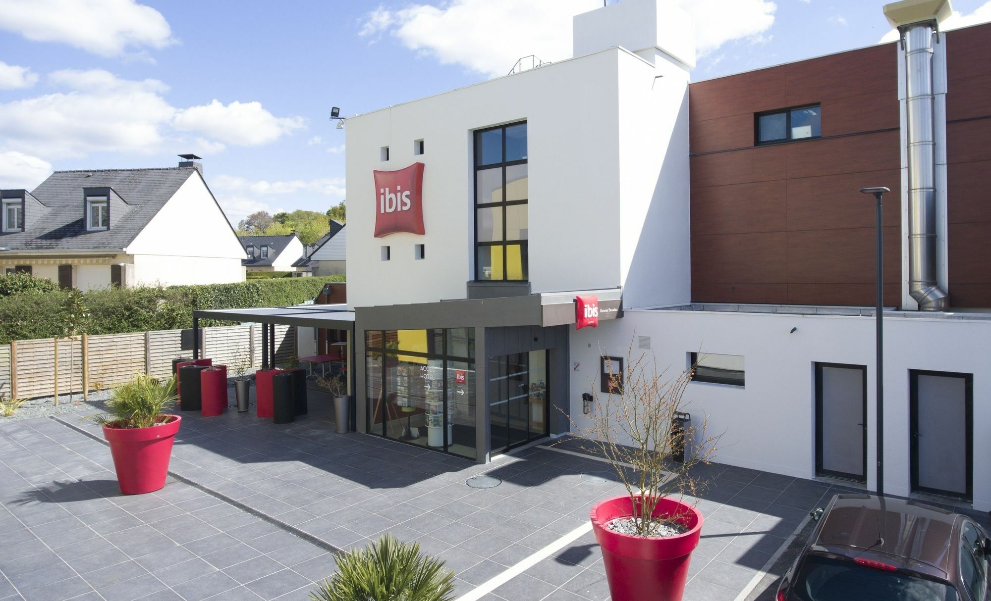 Hotel Ibis Rennes Beaulieu Cesson-Sévigné Esterno foto